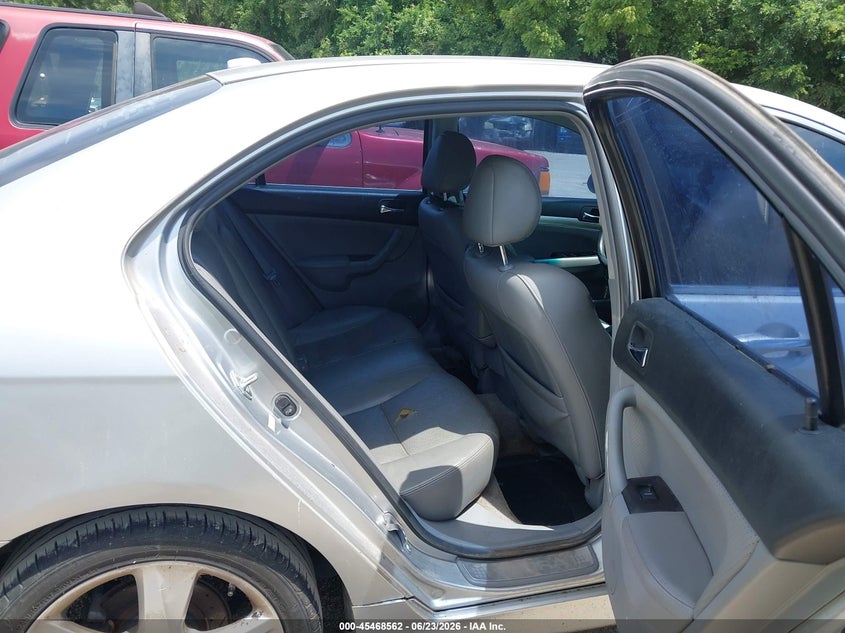 2006 Acura Tsx VIN JH4CL96976C038720 IAAI salvage auction — NORMAL WEAR, Clear (Kansas), sold $500 on 2026-07-29 (photo 8)