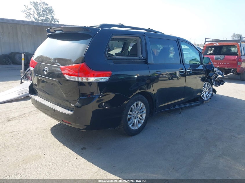 2011 Toyota Sienna VIN 5TDYK3DC4BS065498 IAAI salvage auction — RIGHT FRONT, Salvage (California), sold $1,550 on 2026-07-22 (photo 4)