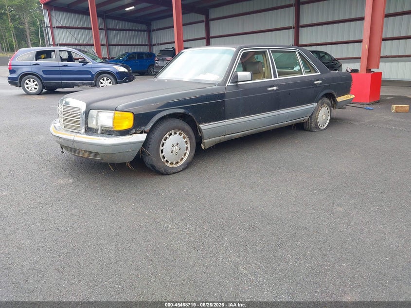 1986 Mercedes-benz 300 VIN WDBCB25D2GA245321 IAAI salvage auction — BIOHAZARD/CHEMICAL, Clear (New York), sold $400 on 2026-07-09 (photo 2)