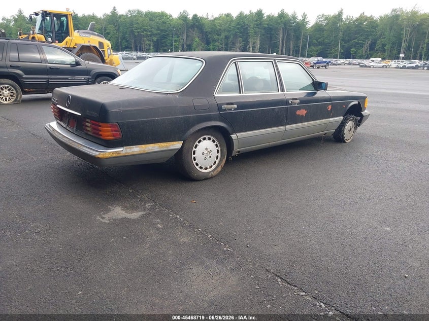 1986 Mercedes-benz 300 VIN WDBCB25D2GA245321 IAAI salvage auction — BIOHAZARD/CHEMICAL, Clear (New York), sold $400 on 2026-07-09 (photo 4)