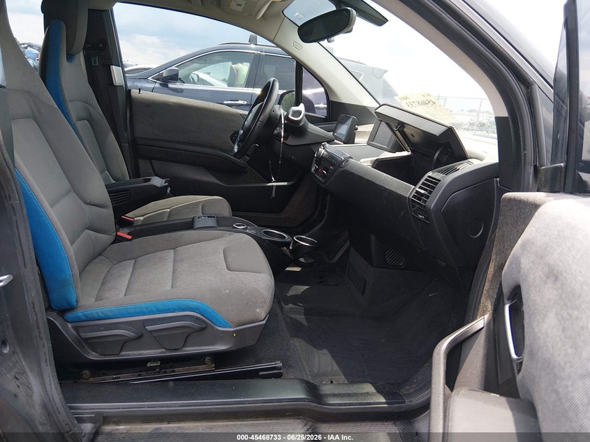 2017 BMW I3 VIN WBY1Z6C53HV548043 IAAI salvage auction — FRONT END, Salvage (North Carolina), sold $3,550 on 2026-07-29 (photo 5)