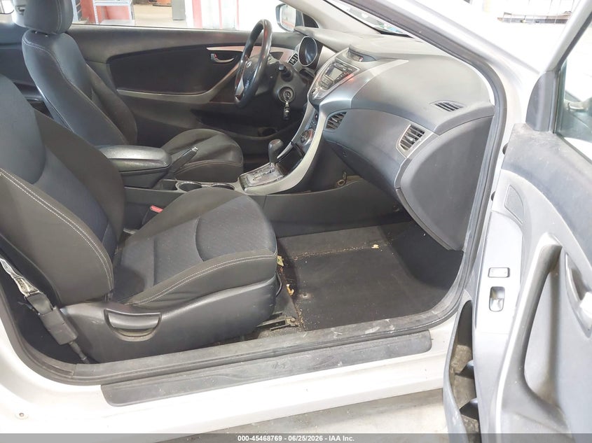 2013 Hyundai Elantra VIN KMHDH6AE2DU005234 IAAI salvage auction — LEFT REAR, Salvage Title, sold $425 on 2026-07-15 (photo 5)