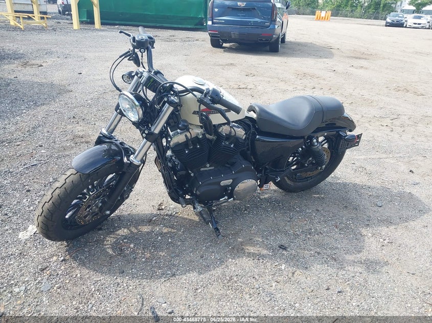 2022 Harley-davidson Nightster VIN 1HD1LC318NB415885 IAAI salvage auction — SIDE, Salvage (Virginia), sold $3,800 on 2026-07-08 (photo 2)