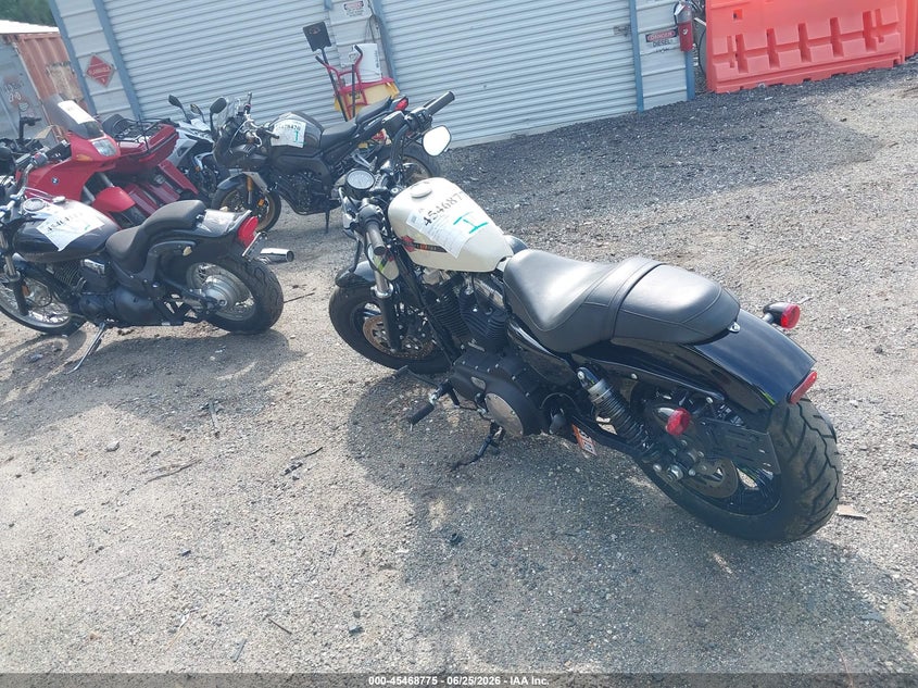 2022 Harley-davidson Nightster VIN 1HD1LC318NB415885 IAAI salvage auction — SIDE, Salvage (Virginia), sold $3,800 on 2026-07-08 (photo 3)