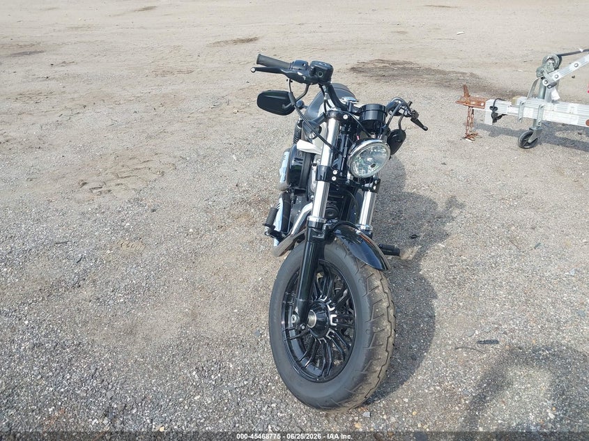 2022 Harley-davidson Nightster VIN 1HD1LC318NB415885 IAAI salvage auction — SIDE, Salvage (Virginia), sold $3,800 on 2026-07-08 (photo 5)