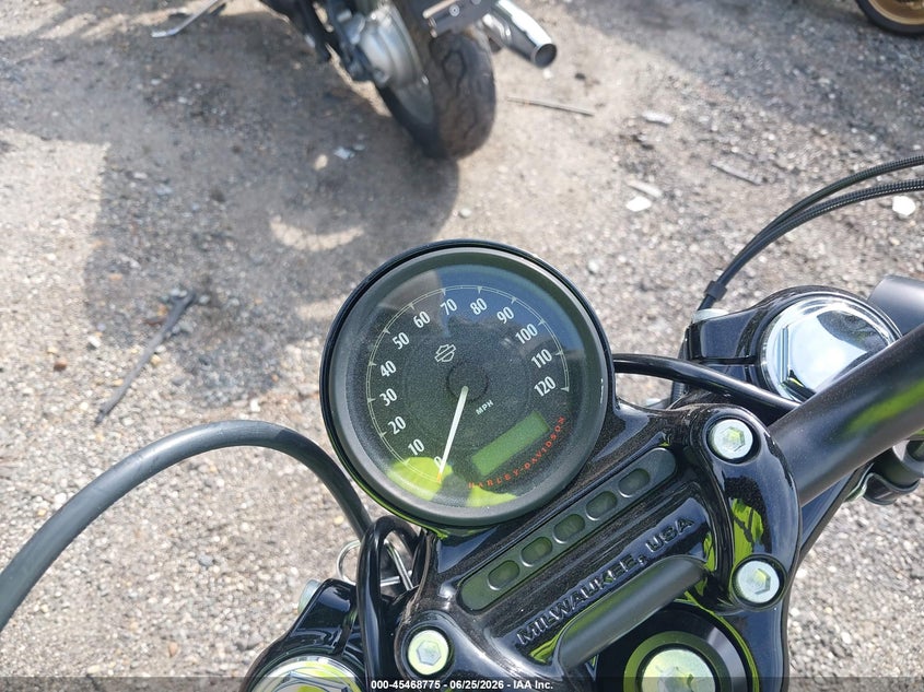 2022 Harley-davidson Nightster VIN 1HD1LC318NB415885 IAAI salvage auction — SIDE, Salvage (Virginia), sold $3,800 on 2026-07-08 (photo 7)