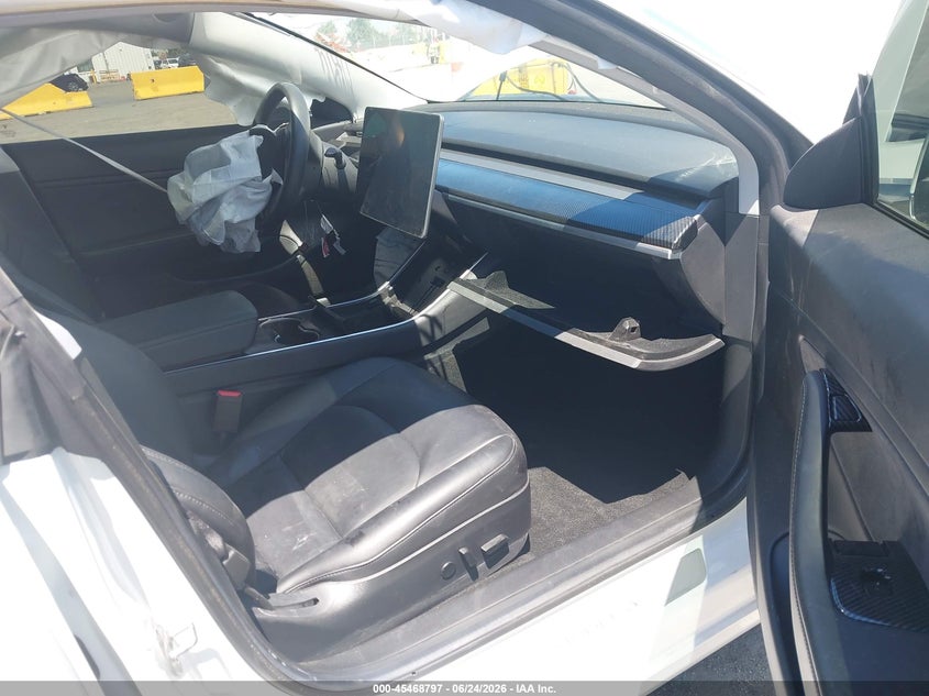2018 Tesla Model 3 VIN 5YJ3E1EA5JF012346 IAAI salvage auction — FRONT END, Wait Title, sold $3,350 on 2026-07-31 (photo 5)
