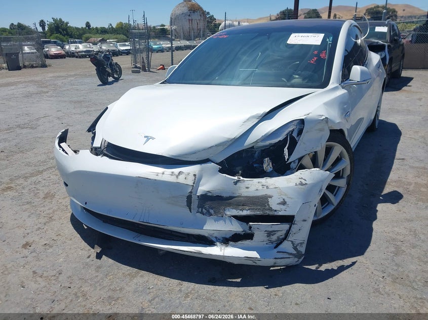 2018 Tesla Model 3 VIN 5YJ3E1EA5JF012346 IAAI salvage auction — FRONT END, Wait Title, sold $3,350 on 2026-07-31 (photo 6)