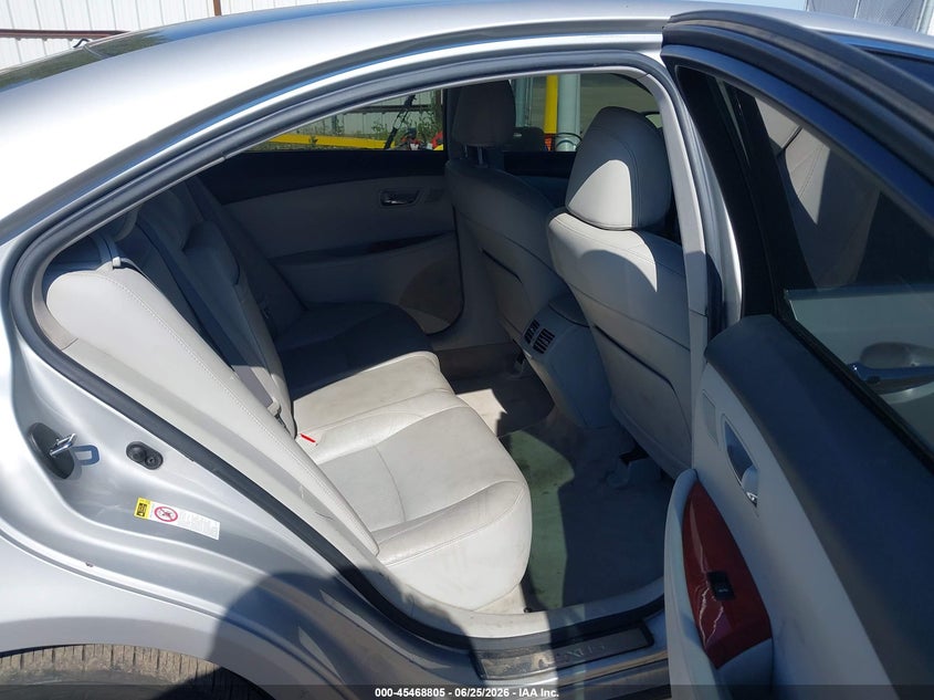 2007 Lexus ES VIN JTHBJ46G872131823 IAAI salvage auction — REAR END, Bill Of Sale (Washington), sold $475 on 2026-07-18 (photo 8)