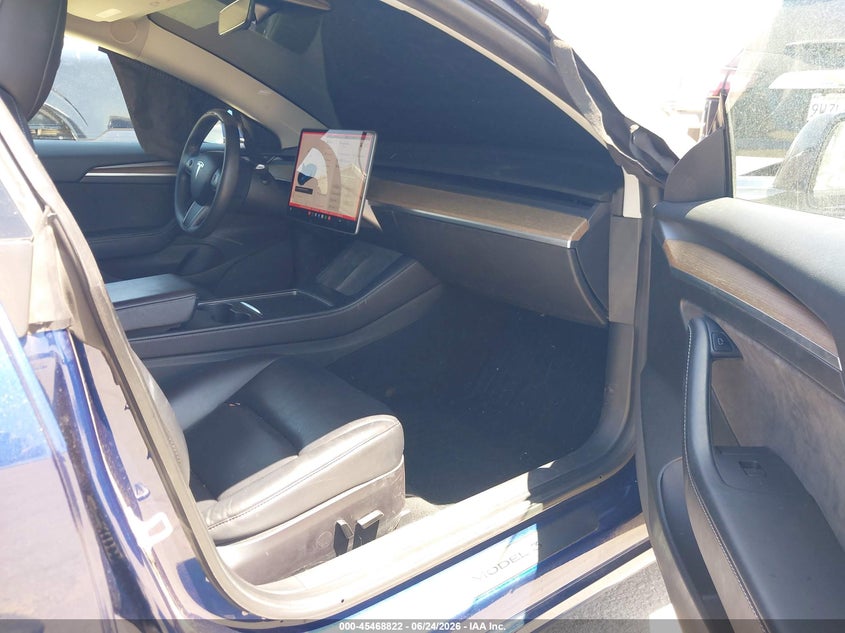 2021 Tesla Model 3 VIN 5YJ3E1EAXMF092960 IAAI salvage auction — FRONT END, Salvage Title, sold $6,200 on 2026-07-30 (photo 5)