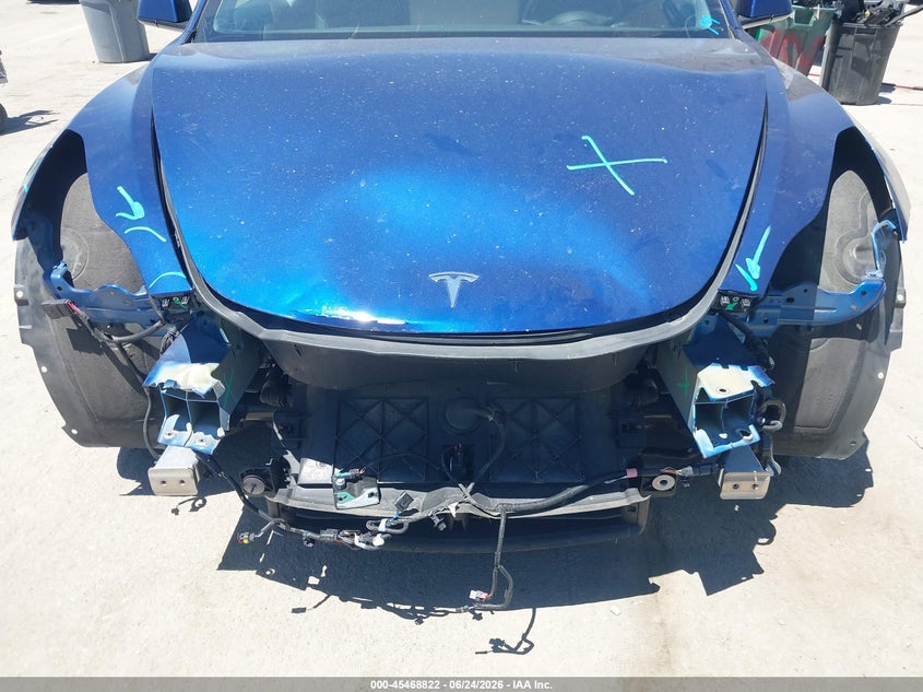 2021 Tesla Model 3 VIN 5YJ3E1EAXMF092960 IAAI salvage auction — FRONT END, Salvage Title, sold $6,200 on 2026-07-30 (photo 6)