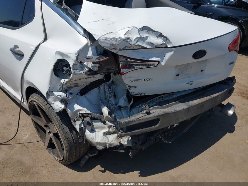 2011 Kia Optima VIN KNAGM4A72B5164827 IAAI salvage auction — REAR END, Salvage (California), sold $400 on 2026-07-29 (photo 6)