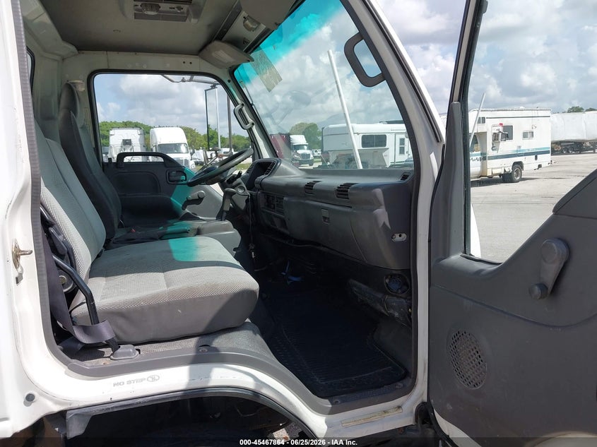 2005 Isuzu Dsl reg VIN JALE5B16457900516 IAAI salvage auction — RIGHT SIDE, Clear (Florida), sold $25 on 2026-07-23 (photo 7)
