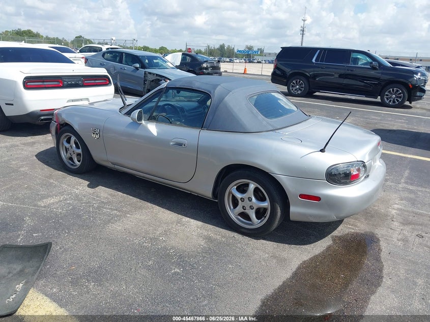 2001 Mazda Mx-5 VIN JM1NB353710215915 IAAI salvage auction — LEFT FRONT, Rebuildable (Florida), sold $625 on 2026-10-04 (photo 3)
