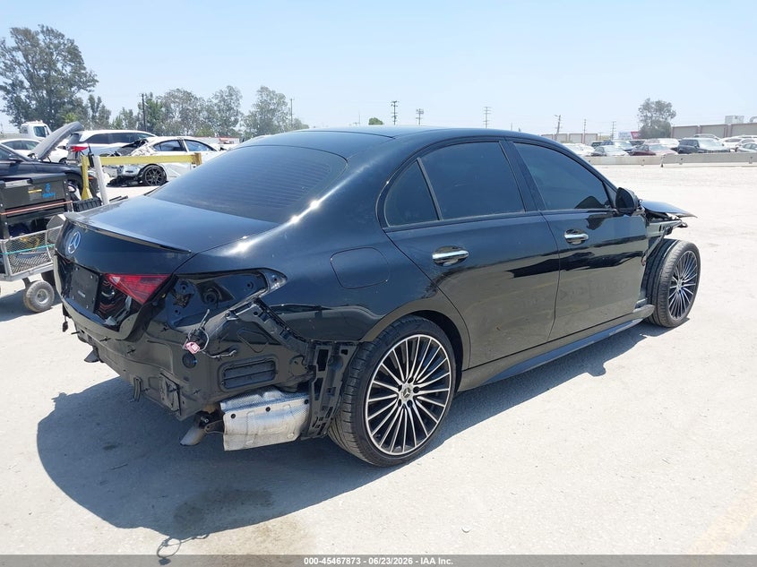 2024 Mercedes-benz VIN W1KAF4GB3RR209698 IAAI salvage auction — RIGHT FRONT, Salvage Title, sold $17,700 on 2026-07-29 (photo 4)