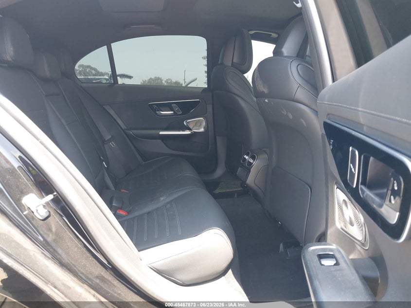 2024 Mercedes-benz VIN W1KAF4GB3RR209698 IAAI salvage auction — RIGHT FRONT, Salvage Title, sold $17,700 on 2026-07-29 (photo 8)