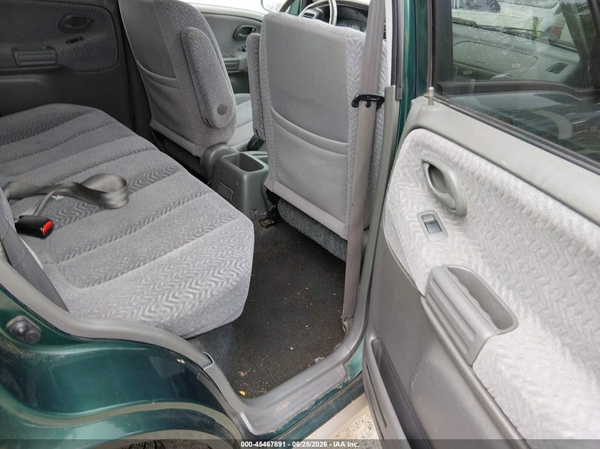 2002 Suzuki Grand vitara VIN JS3TD62V824157172 IAAI salvage auction — NORMAL WEAR, Clear (Washington), sold $500 on 2026-07-08 (photo 8)