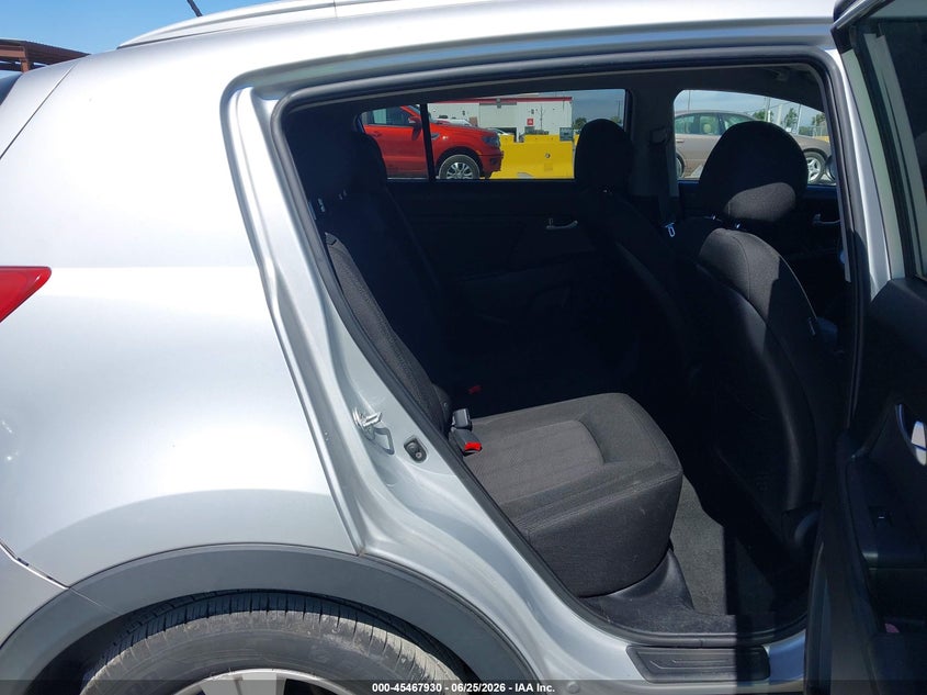 2012 Kia Sportage VIN KNDPB3A21C7225937 IAAI salvage auction — REAR END, Salvage (California), sold $2,550 on 2026-07-09 (photo 8)