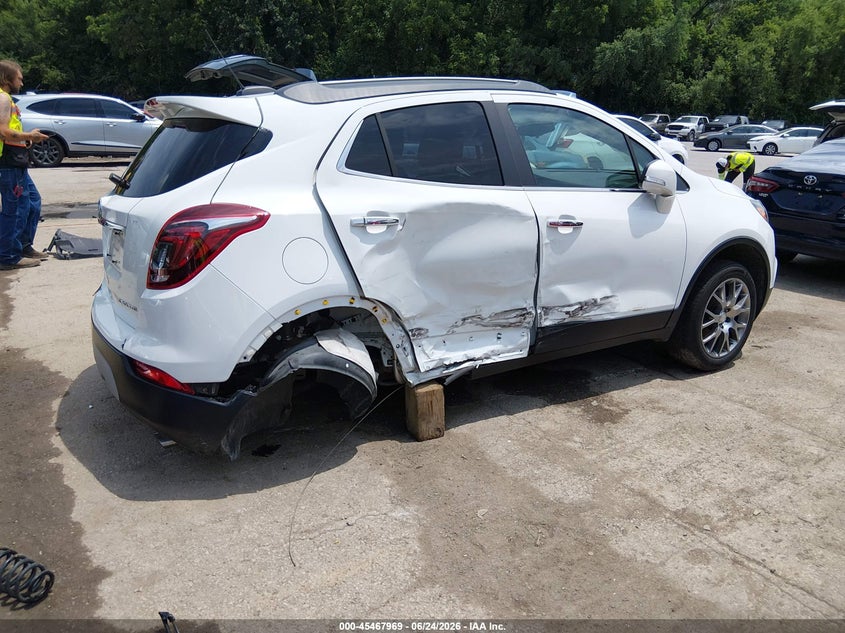 2018 Buick Encore VIN KL4CJ1SB7JB530528 IAAI salvage auction — LEFT SIDE, Salvage (Missouri), sold $850 on 2026-07-29 (photo 4)