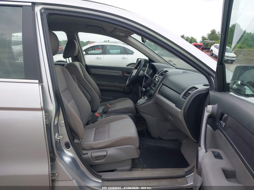 2008 Honda Cr-v VIN JHLRE38378C031297 IAAI salvage auction — SUSPENSION, Salvage Title (New York), sold $400 on 2026-07-30 (photo 5)
