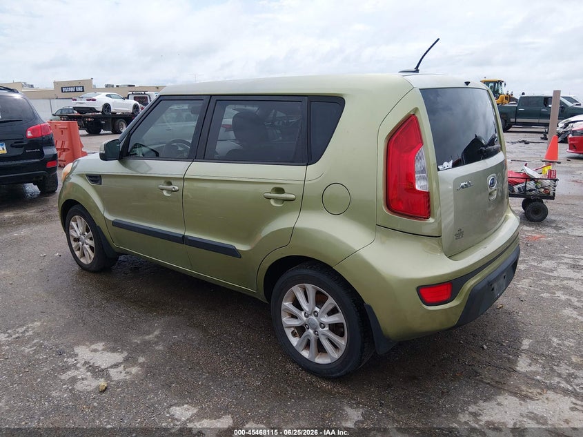2012 Kia Soul VIN KNDJT2A60C7468610 IAAI salvage auction — NORMAL WEAR, Clear (Kansas), sold $325 on 2026-07-31 (photo 3)