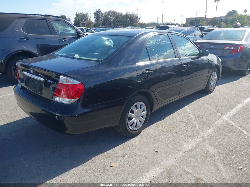 2005 Toyota Camry VIN 4T1BE32K05U409895 IAAI salvage auction — NORMAL WEAR, Clear - Dealer Only (California), sold $400 on 2026-07-09 (photo 4)