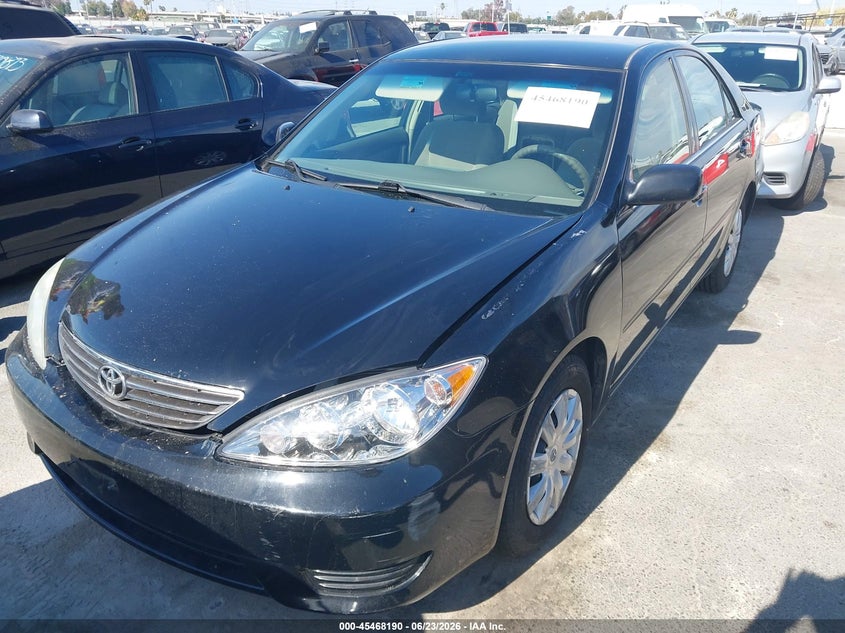 2005 Toyota Camry VIN 4T1BE32K05U409895 IAAI salvage auction — NORMAL WEAR, Clear - Dealer Only (California), sold $400 on 2026-07-09 (photo 6)