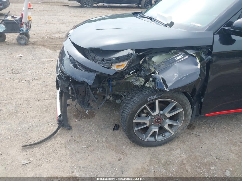 2020 Kia Soul VIN KNDJ63AU1L7053517 IAAI salvage auction — LEFT FRONT, Salvage (Tennessee), sold $2,750 on 2026-07-29 (photo 6)