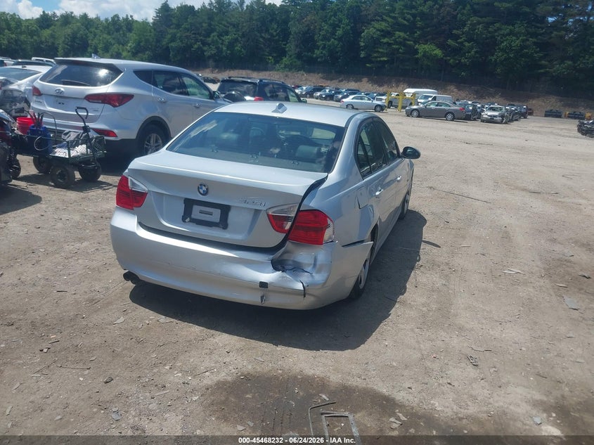 2007 BMW 3 series VIN WBAVA37597NL16822 IAAI salvage auction — RIGHT REAR, Reconstructed (Massachusetts), sold $425 on 2026-07-17 (photo 6)