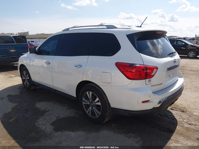 2017 Nissan Pathfinder VIN 5N1DR2MM4HC608996 IAAI salvage auction — HAIL, Salvage Title, sold $3,225 on 2026-07-31 (photo 3)