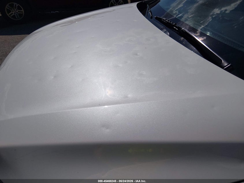2017 Nissan Pathfinder VIN 5N1DR2MM4HC608996 IAAI salvage auction — HAIL, Salvage Title, sold $3,225 on 2026-07-31 (photo 6)