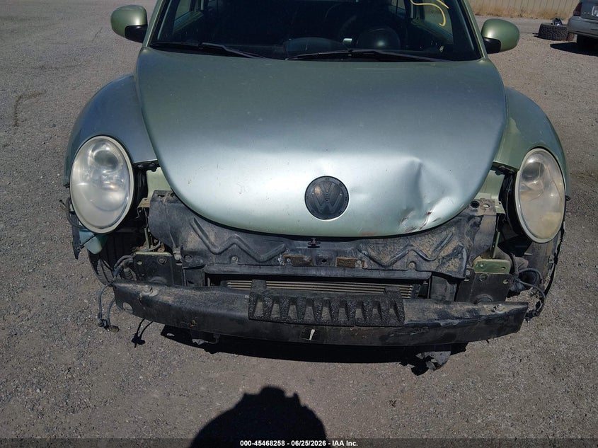2008 Volkswagen Beetle VIN 3VWPG31C38M512880 IAAI salvage auction — FRONT END, Salvage (California), sold $325 on 2026-07-09 (photo 6)