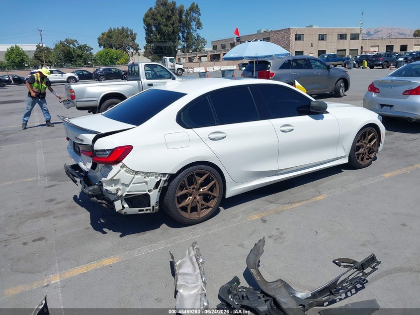 2020 BMW VIN WBA5U7C08LFH62928 IAAI salvage auction — REAR END, Salvage Title, sold $11,500 on 2026-07-19 (photo 4)