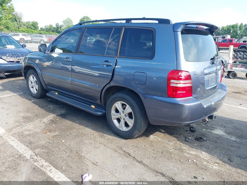 2002 Toyota Highlander VIN JTEGF21A220066225 IAAI salvage auction — SIDE, Salvage (North Carolina), sold $225 on 2026-07-30 (photo 3)