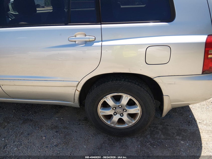 2003 Toyota Highlander VIN JTEHF21A230145190 IAAI salvage auction — NORMAL WEAR, Clear (Maryland), sold $1,850 on 2026-07-16 (photo 6)