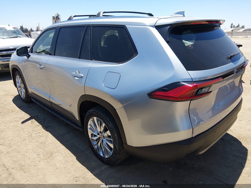 2024 Toyota Highlander VIN 5TDAAAB59RS037851 IAAI salvage auction — NORMAL WEAR, Salvage (California), sold $25,500 on 2026-07-08 (photo 3)