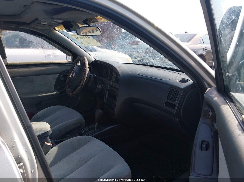 2005 Hyundai Elantra VIN KMHDN46D15U011282 IAAI salvage auction — NORMAL WEAR, Clear (Tennessee), sold $400 on 2026-07-23 (photo 5)
