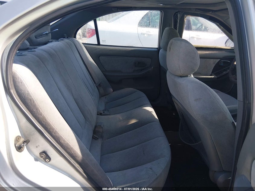 2005 Hyundai Elantra VIN KMHDN46D15U011282 IAAI salvage auction — NORMAL WEAR, Clear (Tennessee), sold $400 on 2026-07-23 (photo 8)