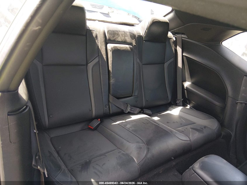 2019 Dodge Challenger VIN 2C3CDZGGXKH699987 IAAI salvage auction — LEFT SIDE, Salvage (West Virginia), sold $3,100 on 2026-07-23 (photo 8)