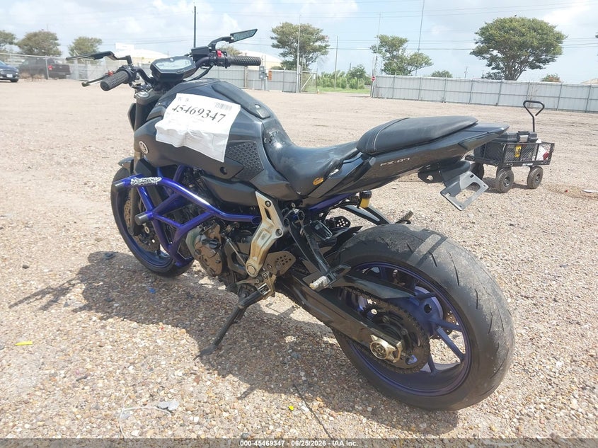 2015 Yamaha Fz VIN JYARM06E9FA000916 IAAI salvage auction — UNKNOWN, Salvage (Texas), sold $2,300 on 2026-07-21 (photo 3)