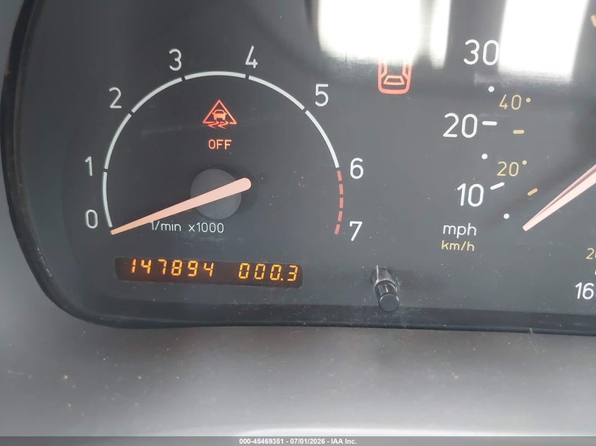 2002 Saab 9-3 VIN YS3DF55K922028516 IAAI salvage auction — NORMAL WEAR, Clear (Alabama), sold $100 on 2026-07-14 (photo 7)
