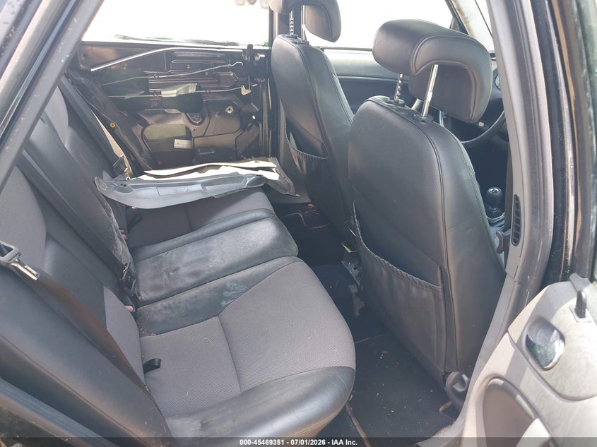 2002 Saab 9-3 VIN YS3DF55K922028516 IAAI salvage auction — NORMAL WEAR, Clear (Alabama), sold $100 on 2026-07-14 (photo 8)
