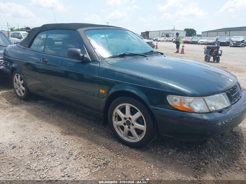 1998 Saab 900 VIN YS3DF75N9W7004876 IAAI salvage auction — NORMAL WEAR, Clear (Alabama), sold $100 on 2026-07-14 (photo 1)