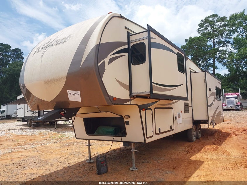 2017 Forest river Wildcat VIN 5ZT3WCYB1HG000626 IAAI salvage auction — NORMAL WEAR, Clear (Texas), sold $11,200 on 2026-07-23 (photo 2)