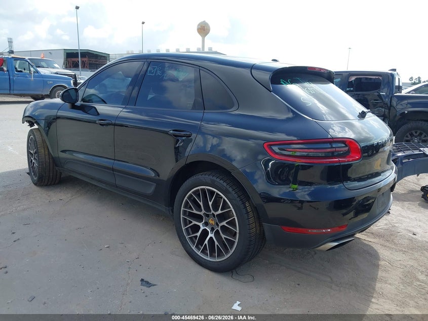 2018 Porsche Macan VIN WP1AA2A56JLB12016 IAAI salvage auction — FRONT END, Wait Title, sold $4,250 on 2026-09-03 (photo 3)