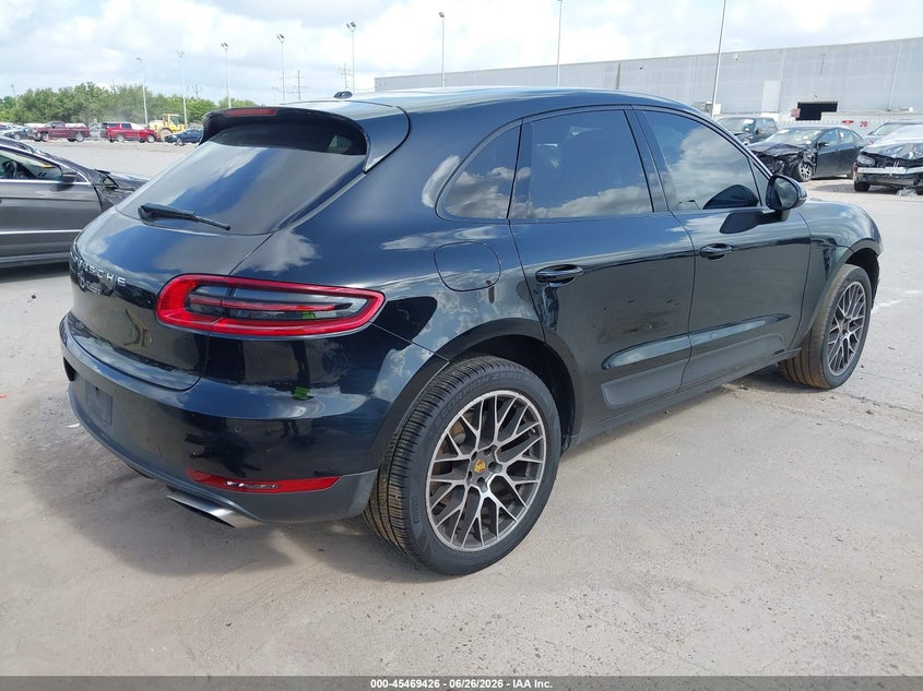 2018 Porsche Macan VIN WP1AA2A56JLB12016 IAAI salvage auction — FRONT END, Wait Title, sold $4,250 on 2026-09-03 (photo 4)