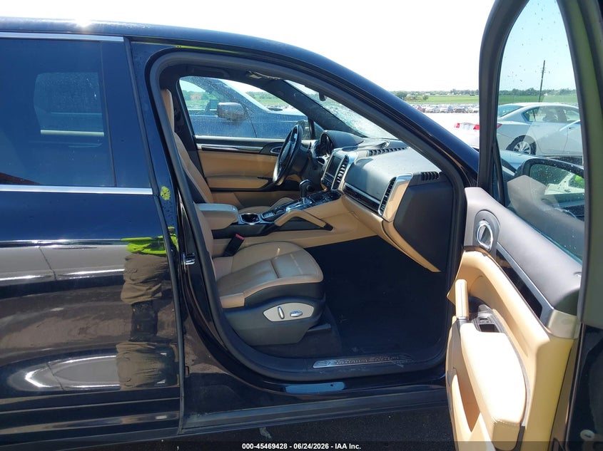 2014 Porsche Cayenne VIN WP1AA2A28ELA08865 IAAI salvage auction — SIDE, Certificate Of Title (Nebraska), sold $3,550 on 2026-07-24 (photo 5)