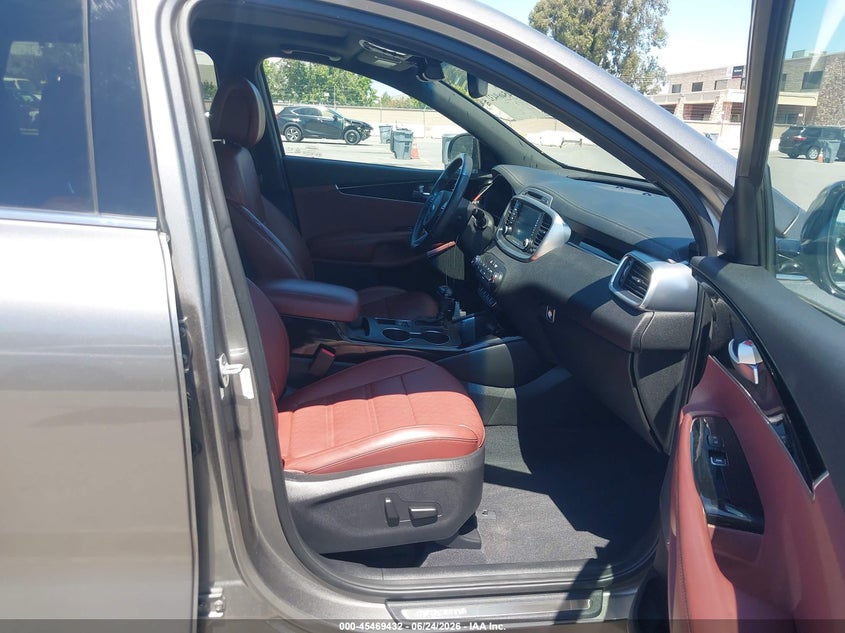 2016 Kia Sorento VIN 5XYPKDA10GG030756 IAAI salvage auction — NORMAL WEAR, Clear - Dealer Only (California), sold $8,700 on 2026-07-29 (photo 5)