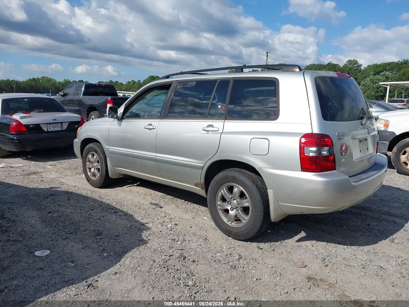 2005 Toyota Highlander VIN JTEGP21A050075135 IAAI salvage auction — NORMAL WEAR, Clear (South Carolina), sold $950 on 2026-07-14 (photo 3)