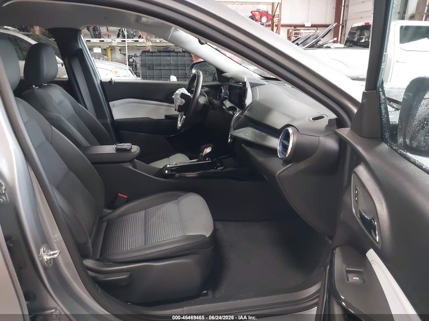 2025 Chevrolet Trax VIN KL77LHEP5SC235177 IAAI salvage auction — FRONT END, Clear (Michigan), sold $7,650 on 2026-08-01 (photo 5)